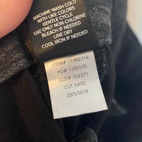 Torrid Studio Premium Ponte Stretch Ankle Skinny Pant Grey Chevron Sparkle Sz 26 - Picture 8 of 10